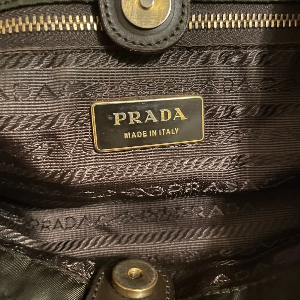 PRADA Nylon Tessuto Shoulder Bag Dark Olive Green - Picture 6 of 9